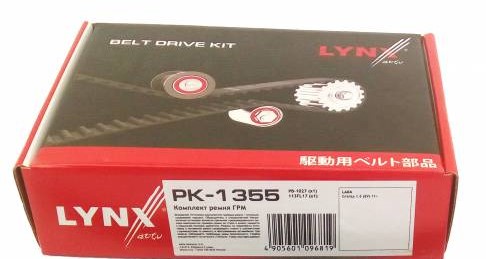 Комплект ГРМ  113 зуб. 17 мм. ремень+ролик LYNXauto /ВАЗ-2190 8-клап/ PK1355
