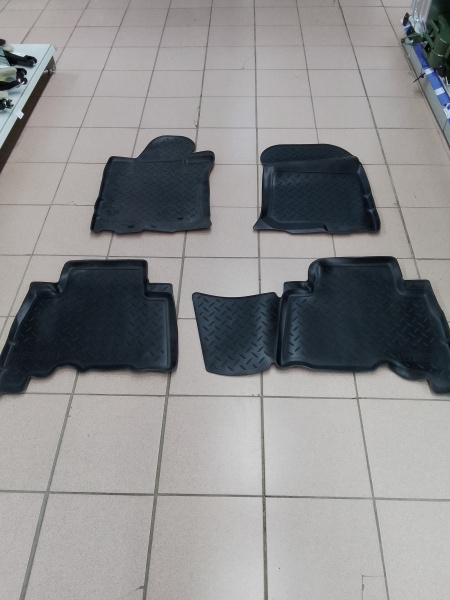 Коврики салона полиуретановые NORPLAST /Toyota Land Cruiser Prado 2010-/ NPLPO8852