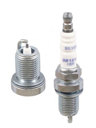 Свеча зажигания BRISK SILVER DR15YS9 /Lada 2110-12, 2170, 1118, Vesta, X-Ray 16 кл. под газ/ 1462